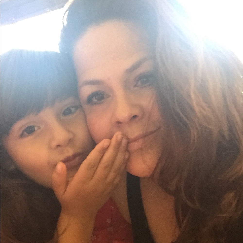 Meet your Posher, Esther